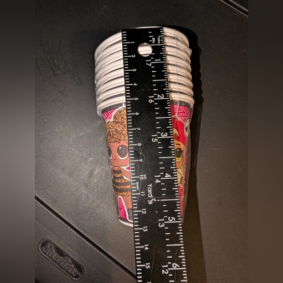 NWOT LOL Surprise! hot/cold 8- 9oz paper cups - Picture 6 of 9